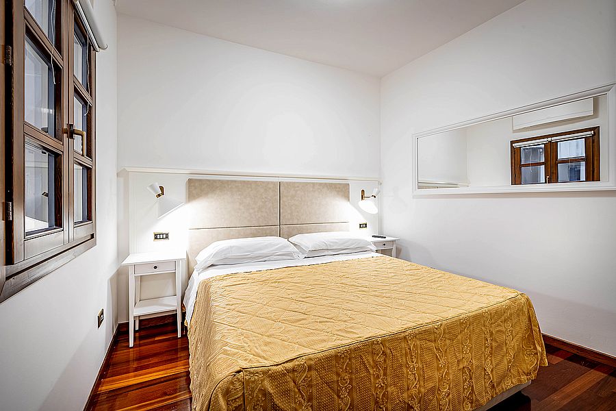 Family Run Hotel Florence center Old Town Apartment • Photo gallery
